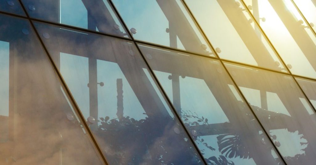 Fachadas de vidro em João Pessoa